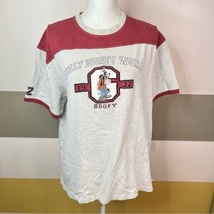 Walt Disney World 90s Goofy Graphic Mickey Mouse Vintage Nostalgia Shirt Medium